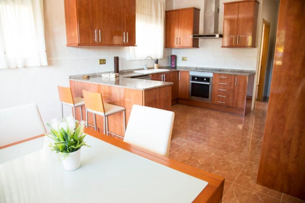 Vila Casa Bella Con Piscina Caldes De Montbui Exteriér fotografie