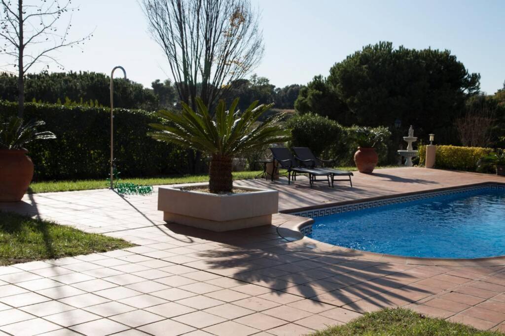 Vila Casa Bella Con Piscina Caldes De Montbui Exteriér fotografie